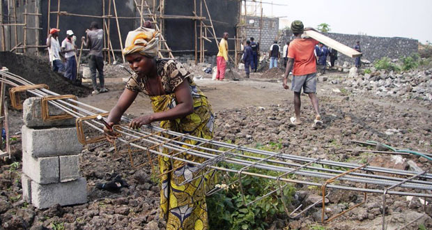 Clémentine Ngarumuryango, une soudeuse heureuse
