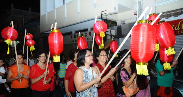 China Town s’illumine pour la fête des lanternes