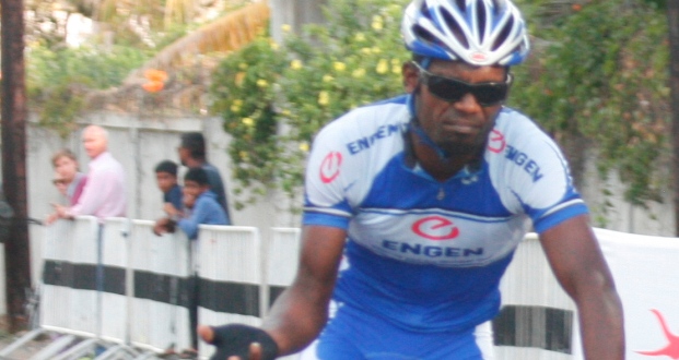 Le coureur cycliste Pascal Ladaub victime d’un grave accident de la route