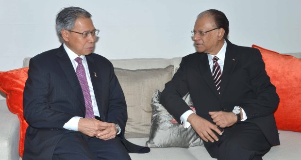 Rencontre Ramgoolam/ Dato’ Sri Mustapa Mohammed : «renforcer les relations bilatérales»