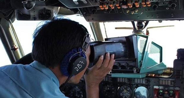 Sentiment d'urgence pour les recherches du boeing de Malaysia
