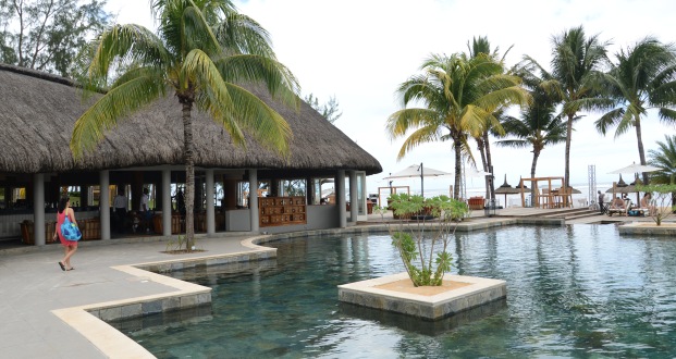 Neuf mois de chantier et voilà l’Outrigger Hotel and Resorts 