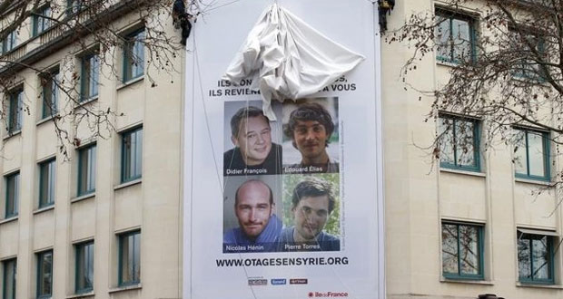 Les quatre ex-otages français en Syrie seront à Paris dimanche