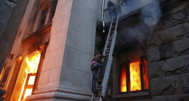 Ukraine : Plus de 130 arrestations après l'incendie à Odessa