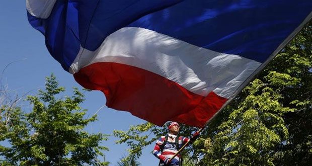 Les anti-Thaksin manifestent à Bangkok, la police intervient
