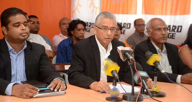 Pravind Jugnauth: «Ramgoolam utilise la réforme électorale comme un outil politique»