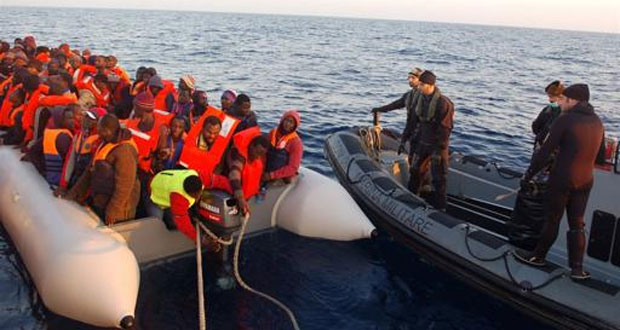 Une quarantaine de migrants se noient au large de la Libye