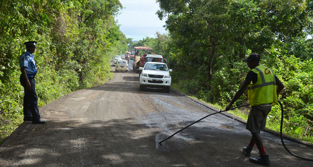 Fermeture de Macondé: Chamarel dépassé par un flux important de véhicules