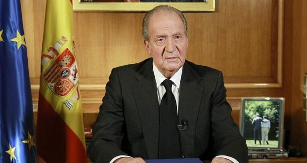 Le roi Juan Carlos d'Espagne abdique