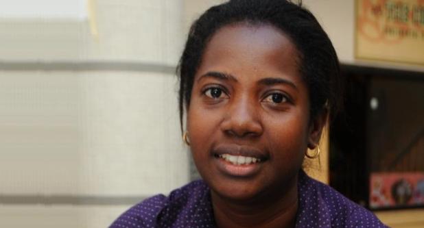 Jenny Adebiro: Éclaireuse des jeunes