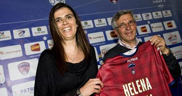 Ligue 2: Helena Costa quitte Clermont pour raison "personnelle"