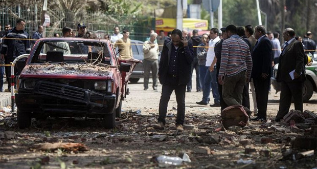 Série d'explosions au Caire, cinq blessés