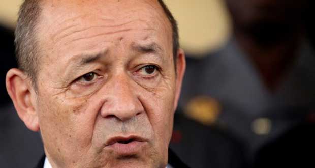 Le Drian défend la présence de militaires algériens au 14 juillet