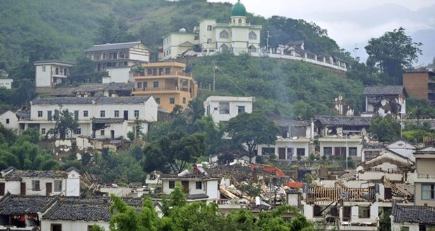 Au moins 367 morts dans un tremblement de terre en Chine