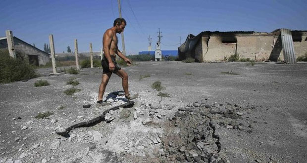 Kiev et Moscou parlent paix en Ukraine, explosions à Donetsk