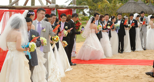 Amazing love: 40 couples chinois convolent en justes noces à Maurice