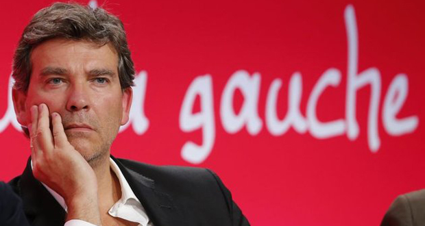 Montebourg dénonce "la grande constance dans l'erreur" de Hollande