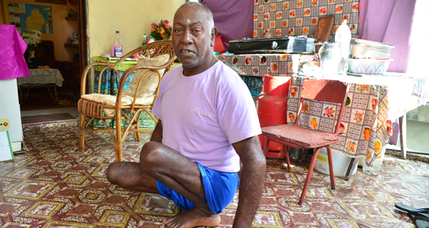 Gian Dasoo : pêcheur d’huîtres malgré son handicap