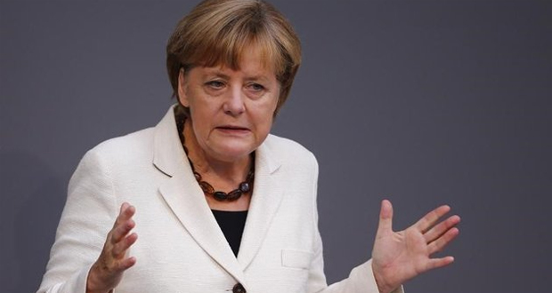 Merkel met en garde le SPD contre une coalition avec Die Linke