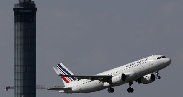 Le gouvernement demande l'arrêt de la grève à Air France