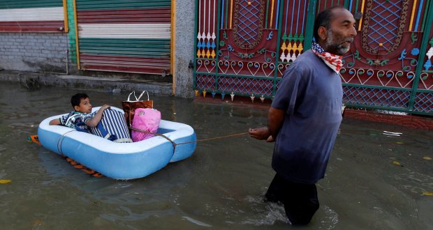 Inondations au Cachemire: du rotin, du pain sec et de l’eau pour les Mauriciens