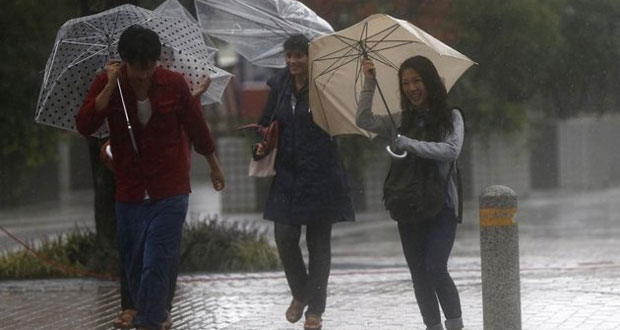Le typhon Phanfone balaie le Japon, le Grand Prix de F1 perturbé