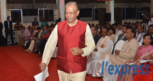 Célébration de Divali à la Hindu House: discours religieux à forte tonalité politique