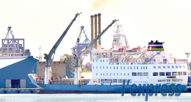 Mauritius Shipping Corporation:  le directeur par intérim doit Rs 700 000