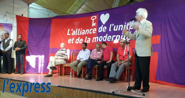 A St-Pierre: «Les élections pas avant le 2 novembre», dit Bérenger