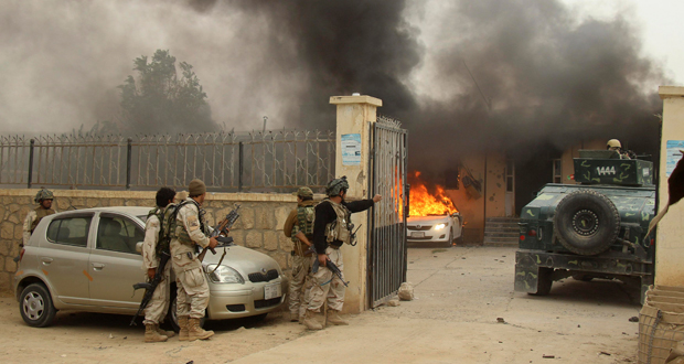 Afghanistan-Un attentat suicide tue 11 policiers et soldats