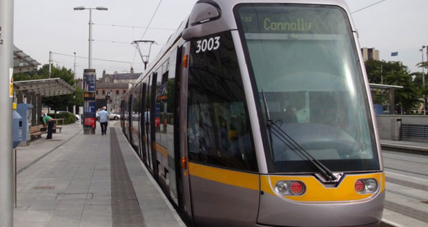  Micro-trottoir: «Mo prefer gagn delo 24h/24 plito ki gagn metro leze»