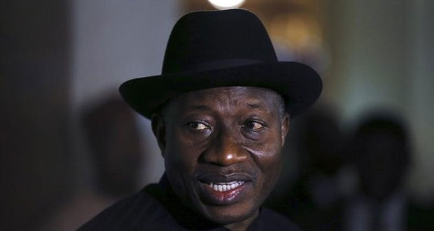 Jonathan brigue officiellement un second mandat au Nigeria