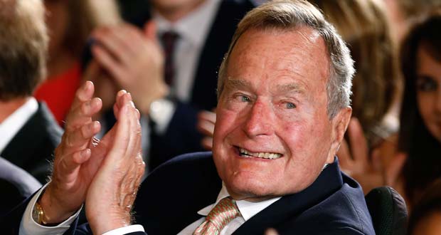 George Bush père est sorti de l'hôpital