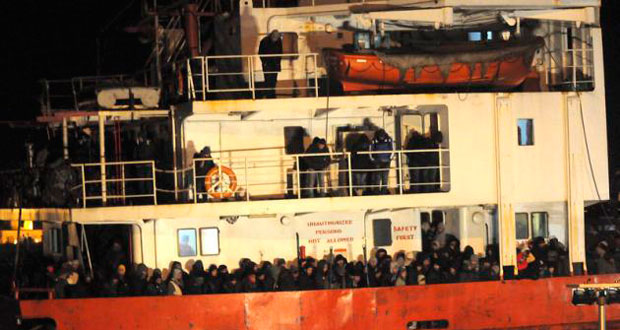 Un millier de migrants clandestins arrivent en Italie
