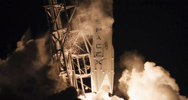 SpaceX rate la récupération du lanceur de la capsule Dragon