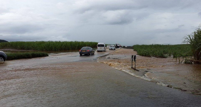 Météo: le Sud et l’Est frappés par de grosses averses, des maisons inondées