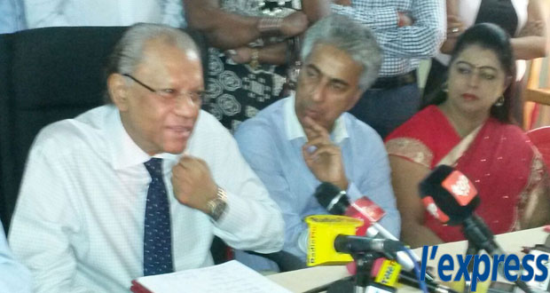 PTr: Ramgoolam «prend congé», Boolell tient la baraque