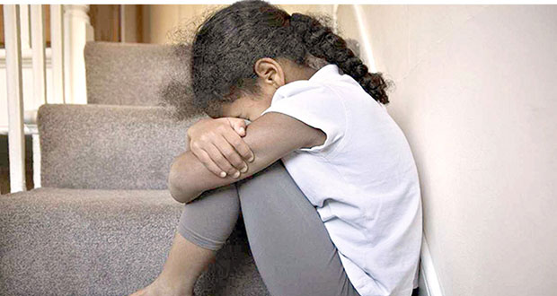  Son épouse brutalise leur fille de dix ans: il en obtient la garde