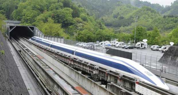 Japon: un train atteint la vitesse record de 603 km/h
