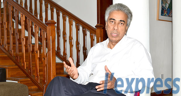 Arvin Boolell: «On ne peut attendre un leader des années»