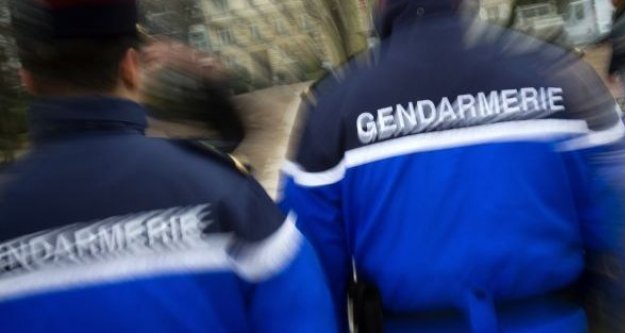 France: quatre enfants enlevés à une secte pour mauvais traitements