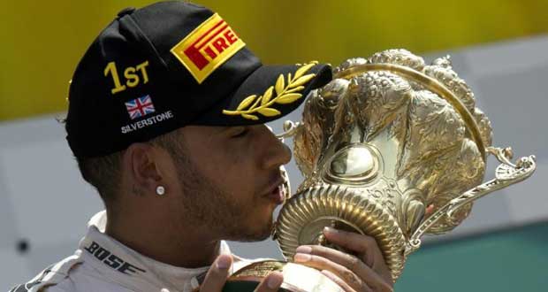 GP de Grande-Bretagne: Hamilton à Silverstone rend une copie parfaite
