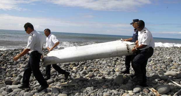 Le débris du Boeing 777 provient du vol MH370, selon le PM malaisien