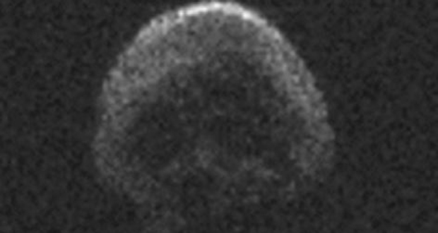 Une comète ressemblant à une tête de mort frôlera la Terre pour Halloween