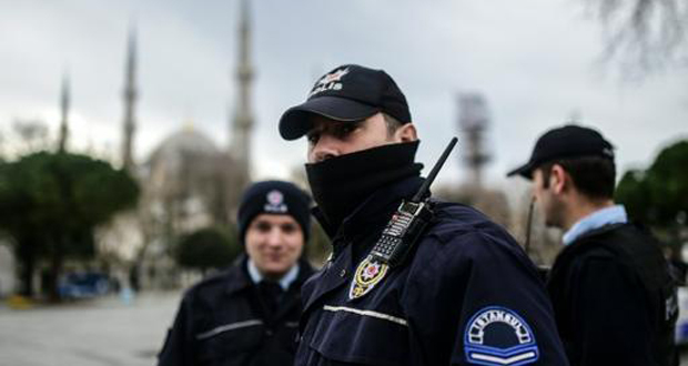 Cinq suspects arrêtés après l'attentat qui a tué 10 touristes allemands à Istanbul