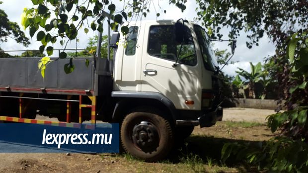 Accident mortel à Quartier-Militaire: le conducteur du camion admis à l'hôpital