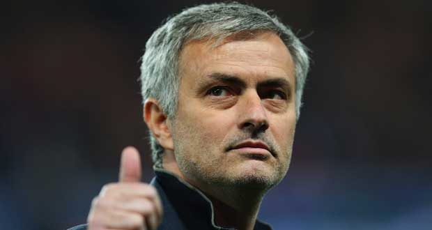 Football: Mourinho a signé un précontrat avec Manchester United, selon El Pais