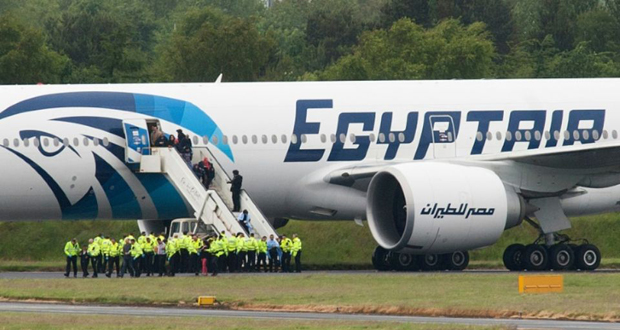 Fin du détournement d'un avion d'EgyptAir, les passagers sains et saufs