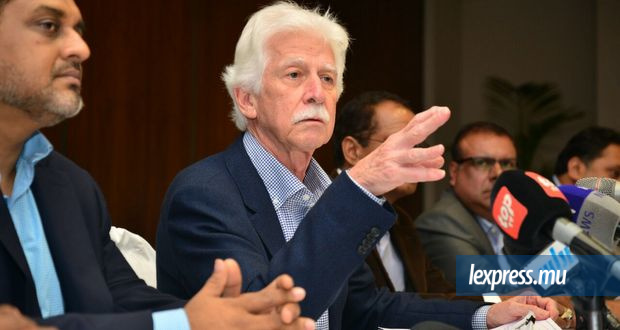 «SAJ finit sa carrière dans la honte», dit Paul Bérenger