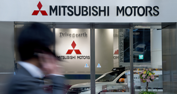 Nissan va acquérir 34% de son compatriote Mitsubishi Motors pour 1,9 milliard d'euros 